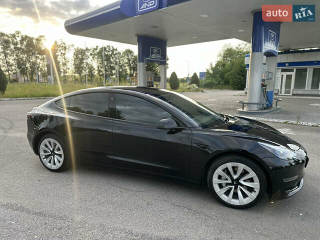 Черный Тесла Модель 3, объемом двигателя 0 л и пробегом 139 тыс. км за 21652 $, фото 3 на Automoto.ua