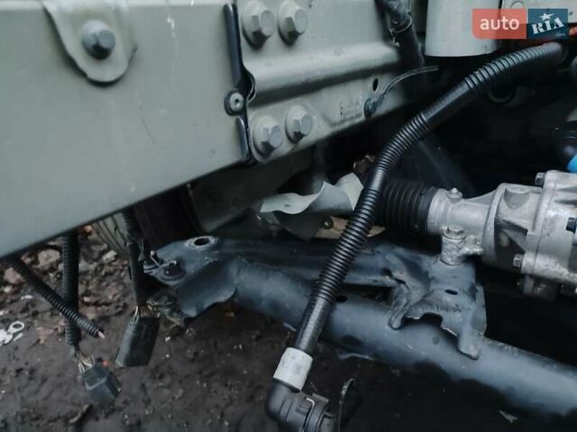 Чорний Тесла Модель 3, об'ємом двигуна 0 л та пробігом 95 тис. км за 11300 $, фото 7 на Automoto.ua