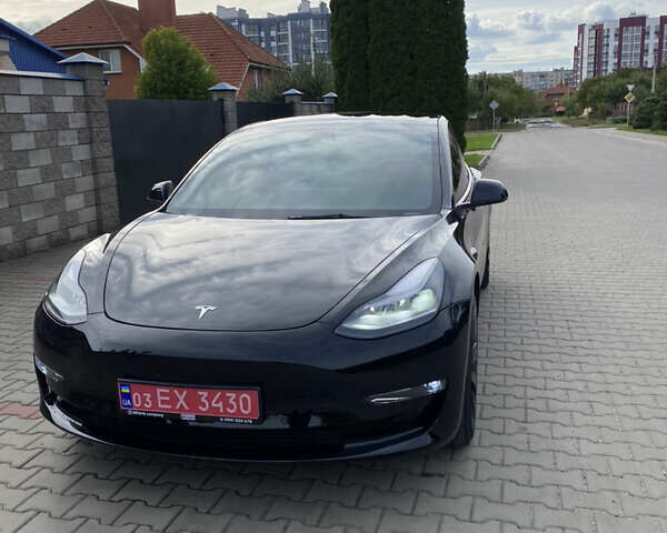 Чорний Тесла Модель 3, об'ємом двигуна 0 л та пробігом 31 тис. км за 25100 $, фото 3 на Automoto.ua