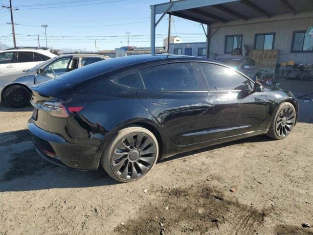 Чорний Тесла Модель 3, об'ємом двигуна 0 л та пробігом 40 тис. км за 9100 $, фото 2 на Automoto.ua