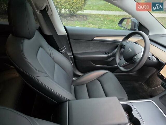 Чорний Тесла Модель 3, об'ємом двигуна 0 л та пробігом 38 тис. км за 24000 $, фото 24 на Automoto.ua