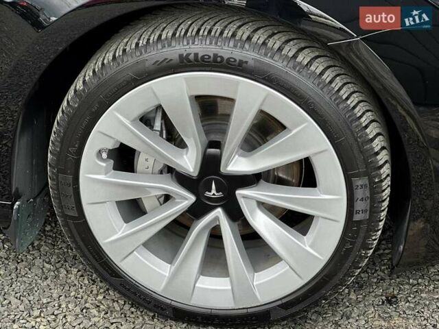 Чорний Тесла Модель 3, об'ємом двигуна 0 л та пробігом 45 тис. км за 25000 $, фото 7 на Automoto.ua