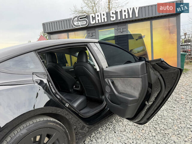 Черный Тесла Модель 3, объемом двигателя 0 л и пробегом 116 тыс. км за 20999 $, фото 35 на Automoto.ua
