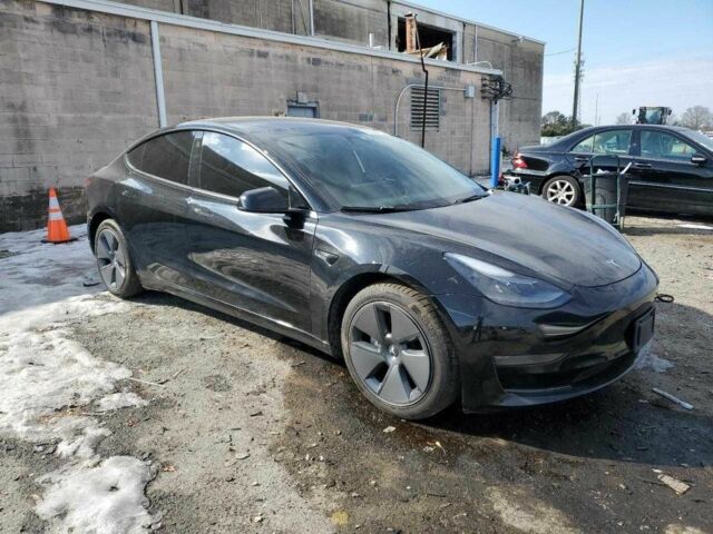 Чорний Тесла Модель 3, об'ємом двигуна 0 л та пробігом 136 тис. км за 15000 $, фото 3 на Automoto.ua