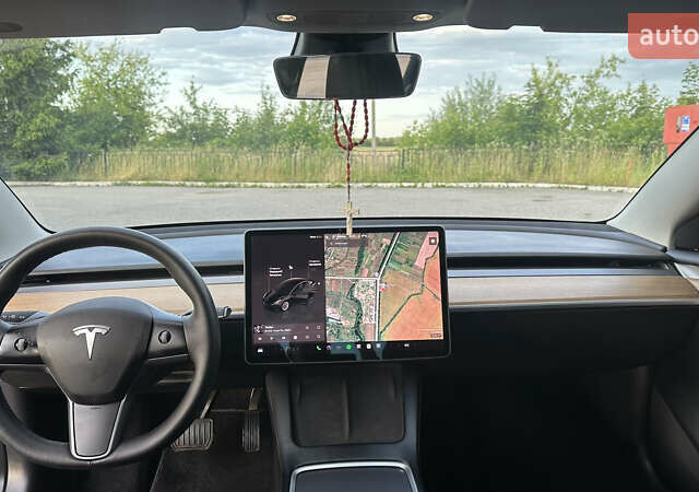 Черный Тесла Модель 3, объемом двигателя 0 л и пробегом 139 тыс. км за 21652 $, фото 20 на Automoto.ua