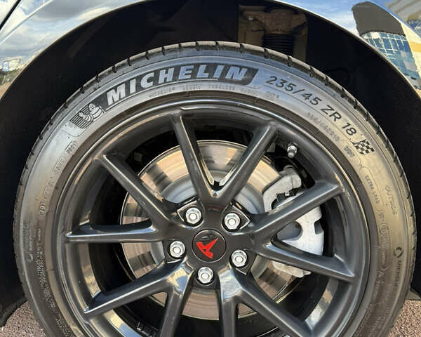 Чорний Тесла Модель 3, об'ємом двигуна 0 л та пробігом 45 тис. км за 18500 $, фото 11 на Automoto.ua