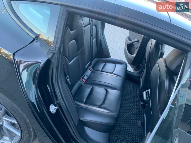 Черный Тесла Модель 3, объемом двигателя 0 л и пробегом 75 тыс. км за 18500 $, фото 24 на Automoto.ua