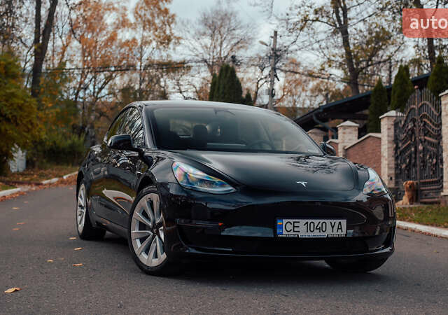 Черный Тесла Модель 3, объемом двигателя 0 л и пробегом 15 тыс. км за 23500 $, фото 2 на Automoto.ua