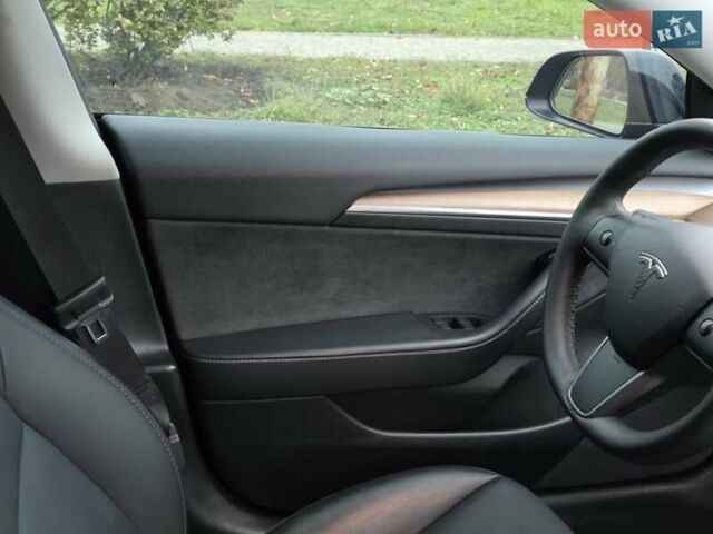 Чорний Тесла Модель 3, об'ємом двигуна 0 л та пробігом 38 тис. км за 24000 $, фото 29 на Automoto.ua