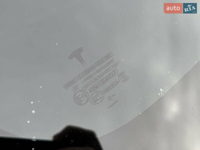 Черный Тесла Модель 3, объемом двигателя 0 л и пробегом 44 тыс. км за 20000 $, фото 18 на Automoto.ua