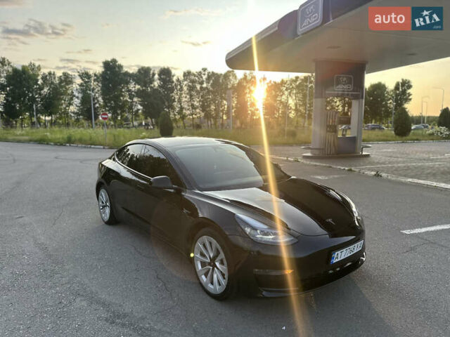 Черный Тесла Модель 3, объемом двигателя 0 л и пробегом 139 тыс. км за 21652 $, фото 47 на Automoto.ua
