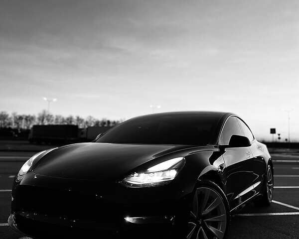 Черный Тесла Модель 3, объемом двигателя 0 л и пробегом 54 тыс. км за 21500 $, фото 14 на Automoto.ua