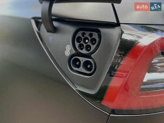 Чорний Тесла Модель 3, об'ємом двигуна 0 л та пробігом 90 тис. км за 30000 $, фото 11 на Automoto.ua
