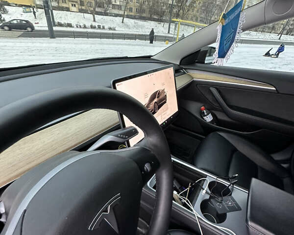 Черный Тесла Модель 3, объемом двигателя 0 л и пробегом 160 тыс. км за 19990 $, фото 14 на Automoto.ua