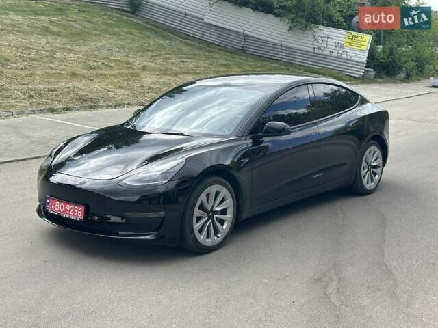 Чорний Тесла Модель 3, об'ємом двигуна 0 л та пробігом 60 тис. км за 22300 $, фото 5 на Automoto.ua