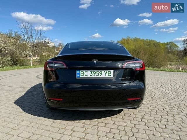 Черный Тесла Модель 3, объемом двигателя 0 л и пробегом 73 тыс. км за 24000 $, фото 3 на Automoto.ua