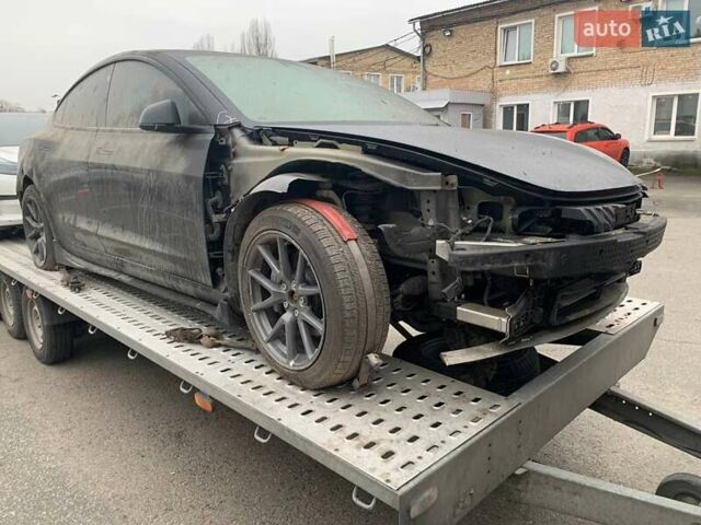 Черный Тесла Модель 3, объемом двигателя 0 л и пробегом 78 тыс. км за 17000 $, фото 1 на Automoto.ua