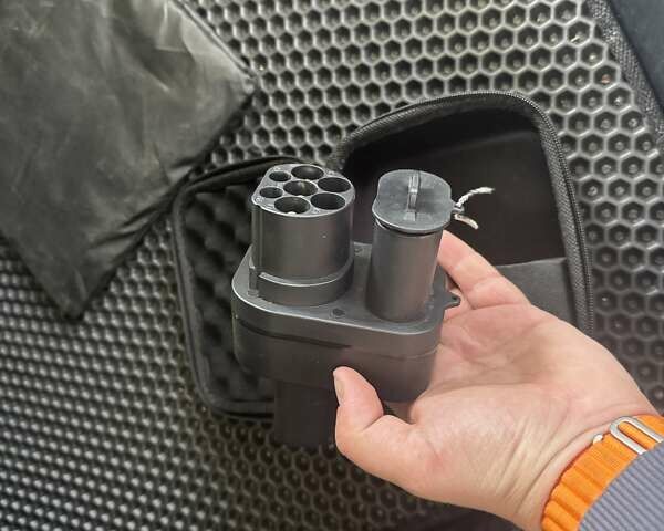 Черный Тесла Модель 3, объемом двигателя 0 л и пробегом 60 тыс. км за 23999 $, фото 31 на Automoto.ua