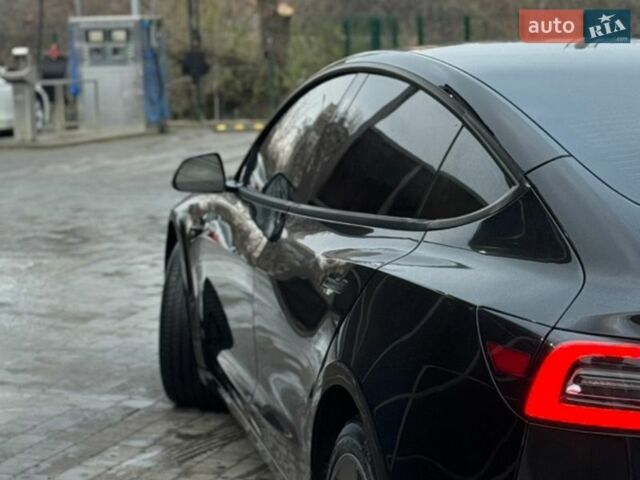 Черный Тесла Модель 3, объемом двигателя 0 л и пробегом 84 тыс. км за 20000 $, фото 5 на Automoto.ua