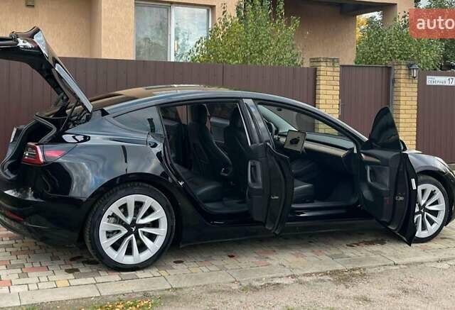 Чорний Тесла Модель 3, об'ємом двигуна 0 л та пробігом 94 тис. км за 20500 $, фото 1 на Automoto.ua