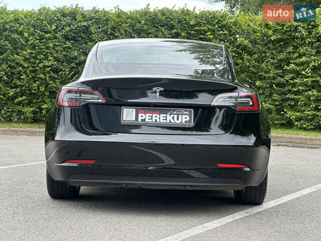 Тесла Модель 3 2022 в Киеве на Automoto.ua Черный Тесла Модель 3, объемом двигателя 0 л и пробегом 135 тыс. км за 19299 $, фото 14 на Automoto.ua