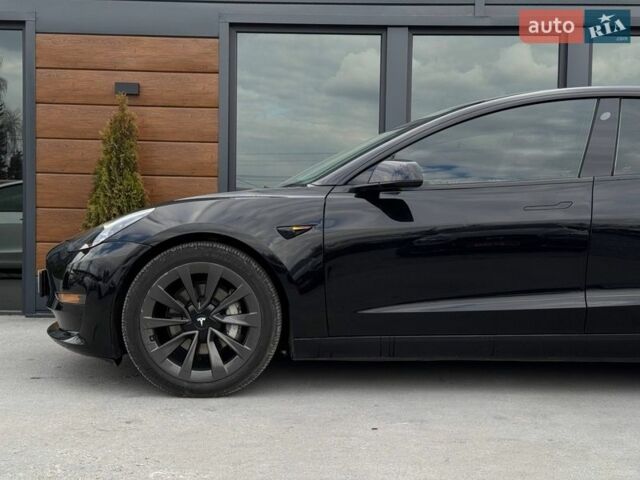 Черный Тесла Модель 3, объемом двигателя 0 л и пробегом 106 тыс. км за 22500 $, фото 11 на Automoto.ua