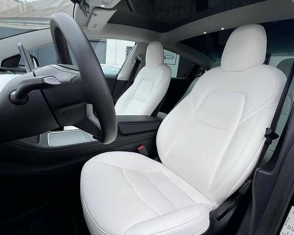 Черный Тесла Модель 3, объемом двигателя 0 л и пробегом 69 тыс. км за 21000 $, фото 27 на Automoto.ua