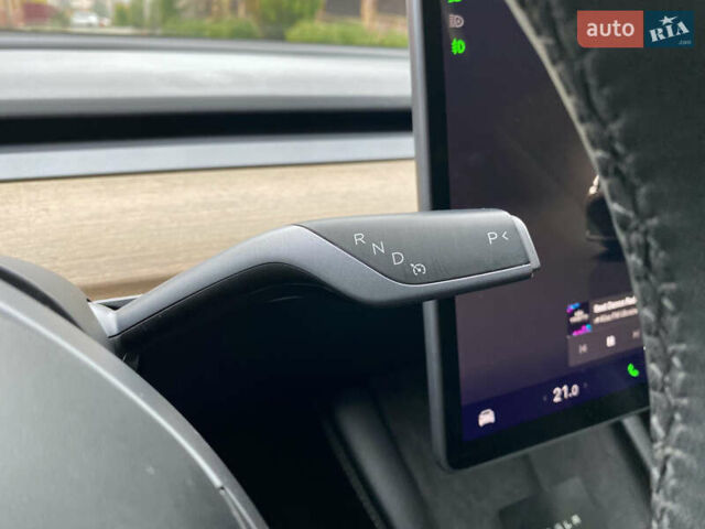 Чорний Тесла Модель 3, об'ємом двигуна 0 л та пробігом 146 тис. км за 20800 $, фото 25 на Automoto.ua