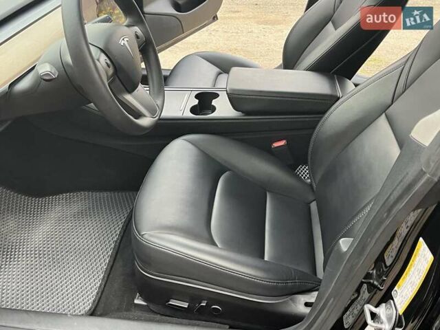 Чорний Тесла Модель 3, об'ємом двигуна 0 л та пробігом 96 тис. км за 20000 $, фото 8 на Automoto.ua