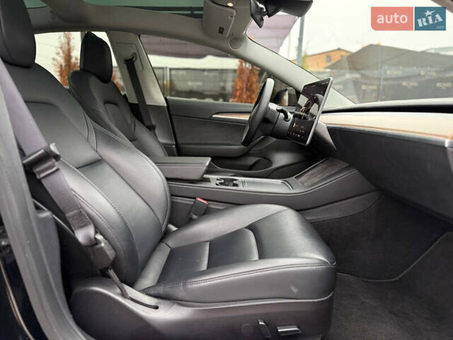 Чорний Тесла Модель 3, об'ємом двигуна 0 л та пробігом 36 тис. км за 19500 $, фото 19 на Automoto.ua