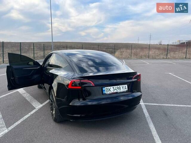 Черный Тесла Модель 3, объемом двигателя 0 л и пробегом 44 тыс. км за 25500 $, фото 6 на Automoto.ua