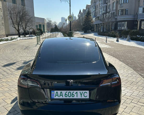 Чорний Тесла Модель 3, об'ємом двигуна 0 л та пробігом 157 тис. км за 17500 $, фото 11 на Automoto.ua
