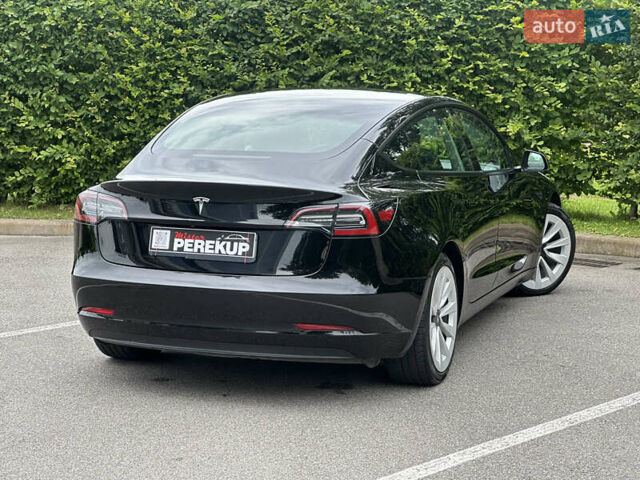 Тесла Модель 3 2022 в Киеве на Automoto.ua Черный Тесла Модель 3, объемом двигателя 0 л и пробегом 135 тыс. км за 19299 $, фото 19 на Automoto.ua