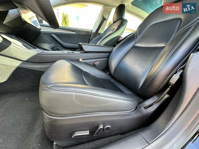 Черный Тесла Модель 3, объемом двигателя 0 л и пробегом 55 тыс. км за 25000 $, фото 15 на Automoto.ua
