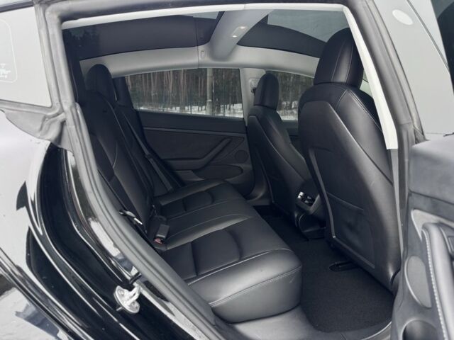 Черный Тесла Модель 3, объемом двигателя 0 л и пробегом 35 тыс. км за 19800 $, фото 21 на Automoto.ua