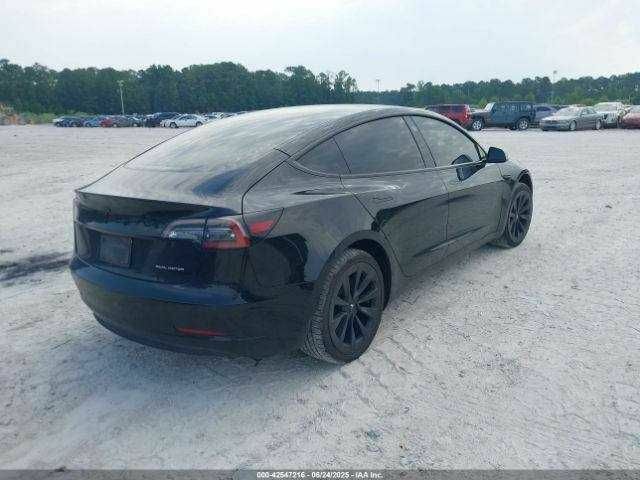 Тесла Модель 3 2022 у Києві на Automoto.ua Чорний Тесла Модель 3, об'ємом двигуна 0 л та пробігом 150 тис. км за 14800 $, фото 9 на Automoto.ua