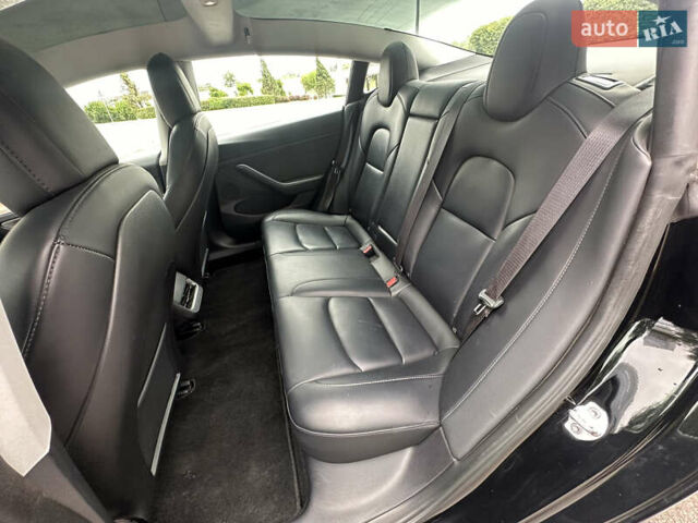 Тесла Модель 3 2022 в Киеве на Automoto.ua Черный Тесла Модель 3, объемом двигателя 0 л и пробегом 135 тыс. км за 19299 $, фото 38 на Automoto.ua