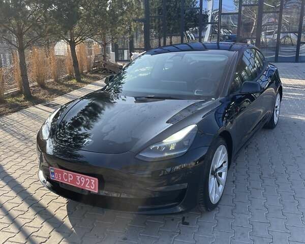 Чорний Тесла Модель 3, об'ємом двигуна 0 л та пробігом 158 тис. км за 15400 $, фото 5 на Automoto.ua
