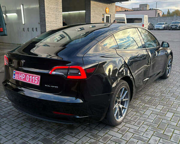 Тесла Модель 3 2022 у Рівному на Automoto.ua Чорний Тесла Модель 3, об'ємом двигуна 0 л та пробігом 78 тис. км за 19800 $, фото 5 на Automoto.ua