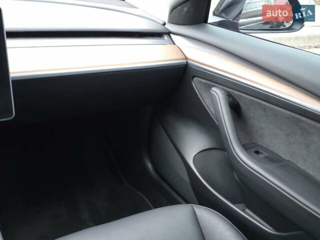 Чорний Тесла Модель 3, об'ємом двигуна 0 л та пробігом 38 тис. км за 24000 $, фото 38 на Automoto.ua