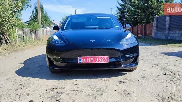 Черный Тесла Модель 3, объемом двигателя 0 л и пробегом 88 тыс. км за 17300 $, фото 4 на Automoto.ua