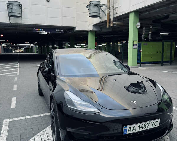 Черный Тесла Модель 3, объемом двигателя 0 л и пробегом 17 тыс. км за 26000 $, фото 2 на Automoto.ua