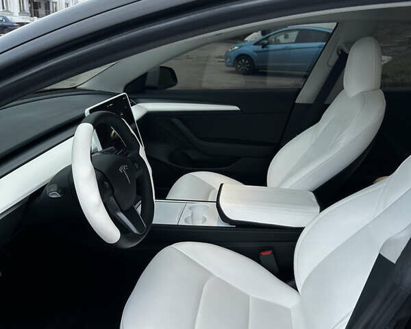 Черный Тесла Модель 3, объемом двигателя 0 л и пробегом 43 тыс. км за 27800 $, фото 12 на Automoto.ua