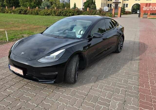 Чорний Тесла Модель 3, об'ємом двигуна 0 л та пробігом 42 тис. км за 22000 $, фото 4 на Automoto.ua