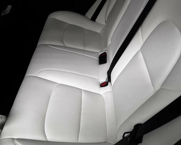 Чорний Тесла Модель 3, об'ємом двигуна 0 л та пробігом 47 тис. км за 22300 $, фото 22 на Automoto.ua