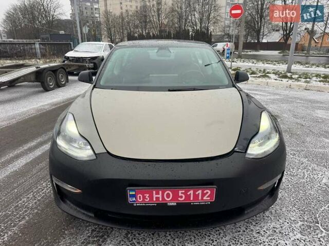 Черный Тесла Модель 3, объемом двигателя 0 л и пробегом 219 тыс. км за 12600 $, фото 1 на Automoto.ua