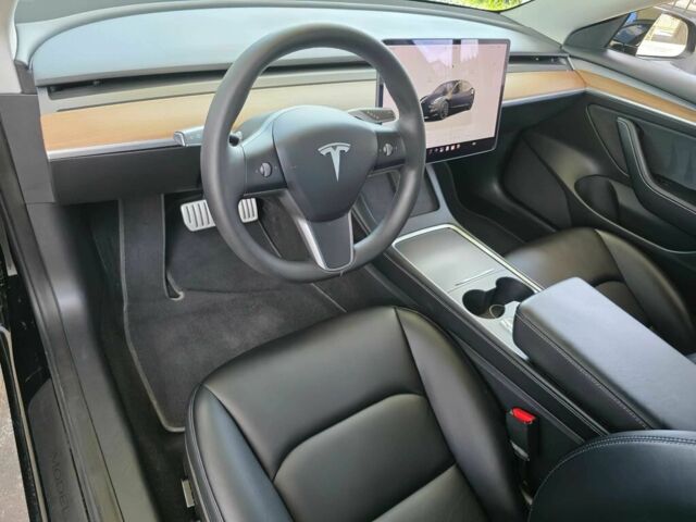 Чорний Тесла Модель 3, об'ємом двигуна 0 л та пробігом 20 тис. км за 9919 $, фото 6 на Automoto.ua