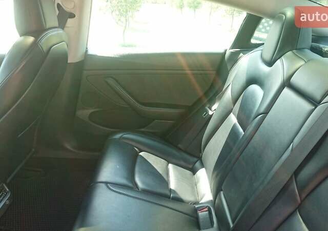 Черный Тесла Модель 3, объемом двигателя 0 л и пробегом 202 тыс. км за 17000 $, фото 14 на Automoto.ua