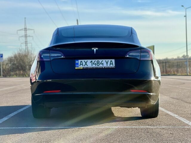 Чорний Тесла Модель 3, об'ємом двигуна 0 л та пробігом 14 тис. км за 19999 $, фото 8 на Automoto.ua