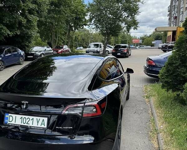 Черный Тесла Модель 3, объемом двигателя 0 л и пробегом 58 тыс. км за 22500 $, фото 3 на Automoto.ua